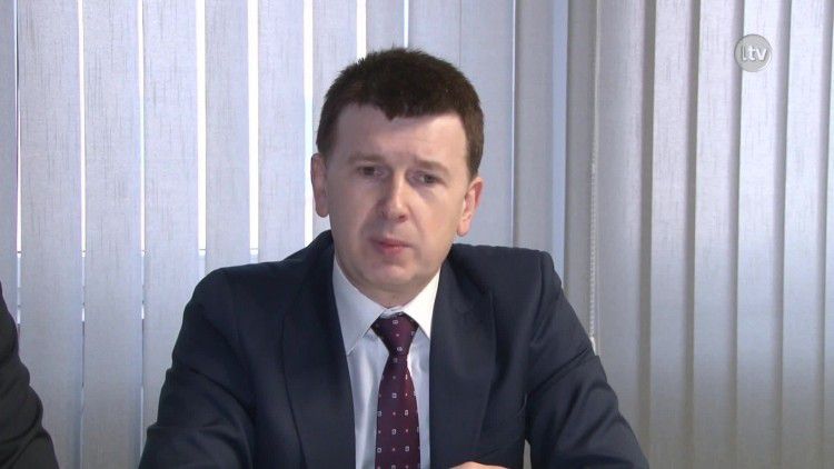 Drogowe plany w Ostrwcu Św..mp4