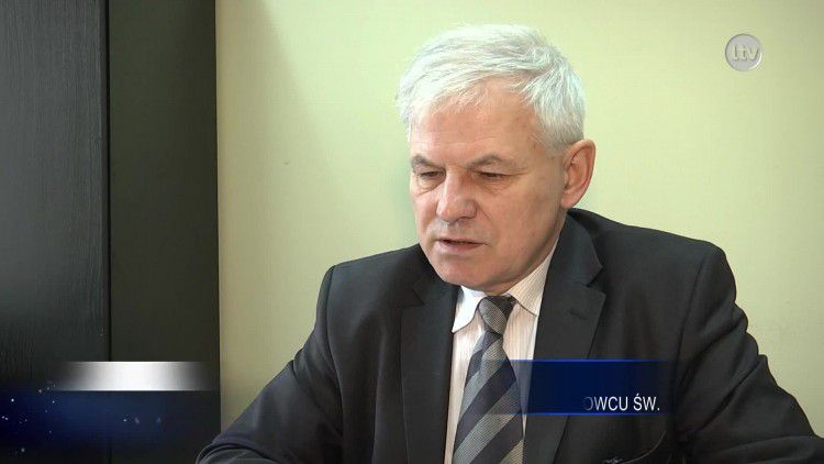 Zimowe utrzymanie dróg powiatowych.mp4
