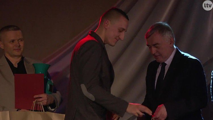W Staszowie wybrano najlepszych sportowców.mp4