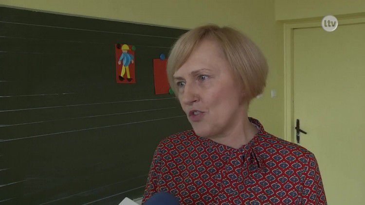 Szkolny problem samorządów.mp4