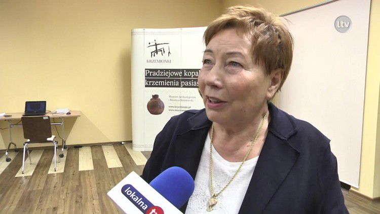 Diadem gwiazdą nocy muzeów w Ostrowcu Św..mp4