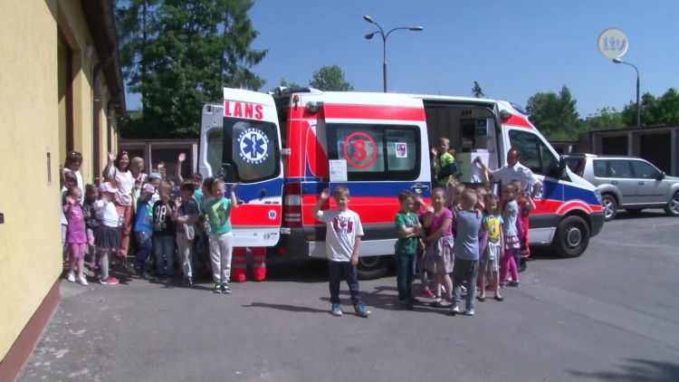 Pierwsza pomoc pierwszaków.mp4