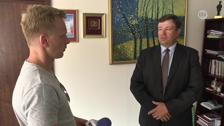 Zbigniew Duda w radzie politycznej PiS.mp4