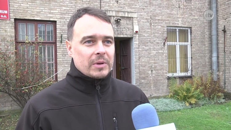 mazan_ksiazka_foto_setka_news.mp4