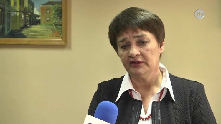 zwolnienia_um_news.mp4