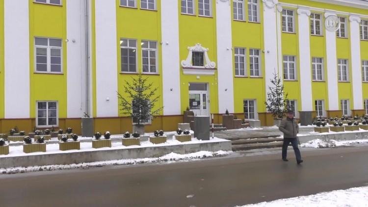 Łaźnia i jadłodajnia dla bezdomnych.mp4