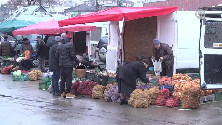 Ponad 2,4 mln złotych na zielony rynek.mp4