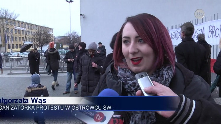 Strajk ostrowieckich kobiet.mp4