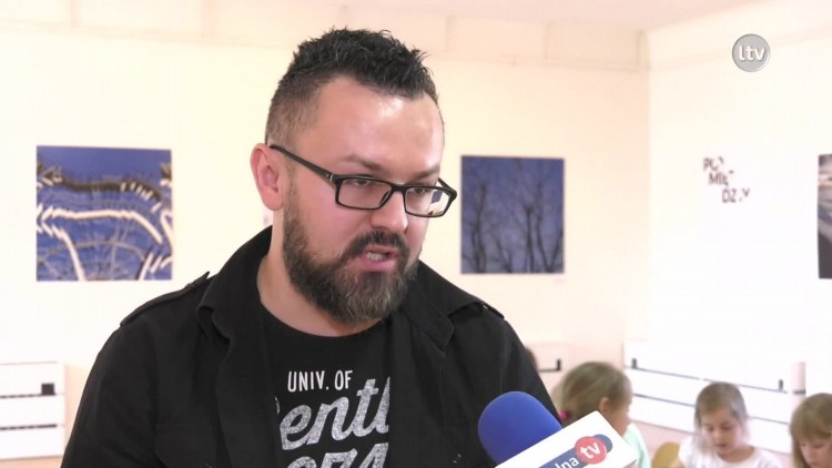 Kwiatek dla mamy.mp4