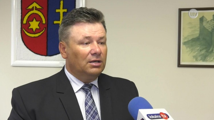 Dyskusja nad absolutorium dla władz Powiatu.mp4