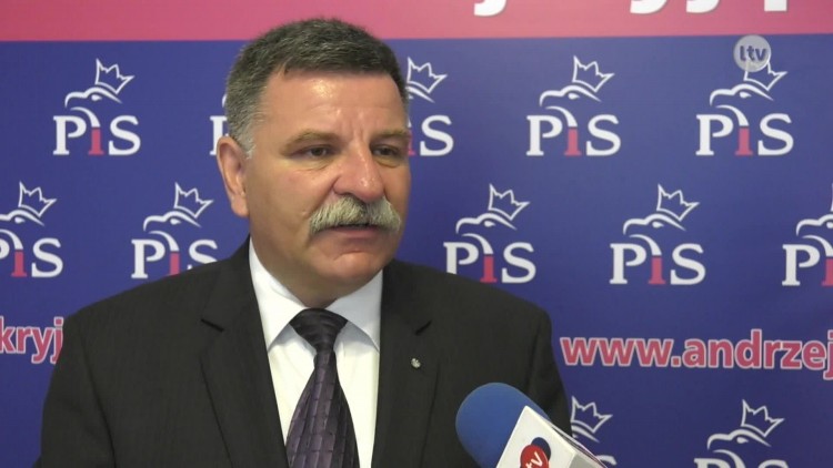 Minister Wąsik przyjedzie do Ostrowca.mp4