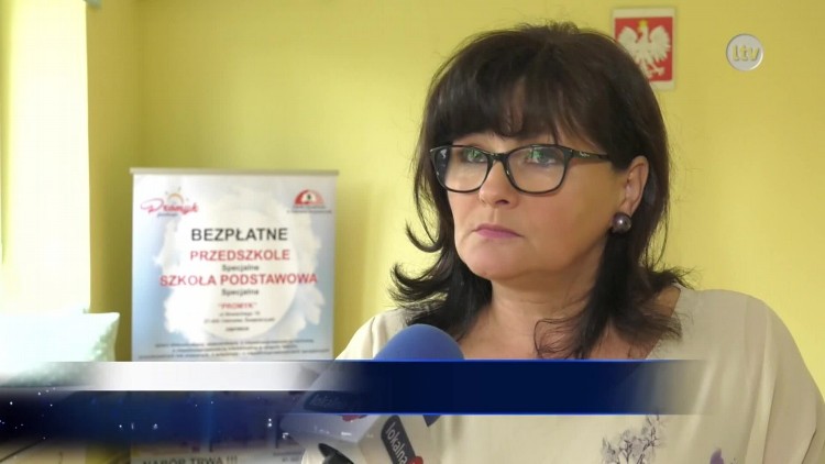 Szkoła Podstawowa ,,Promyka".mp4