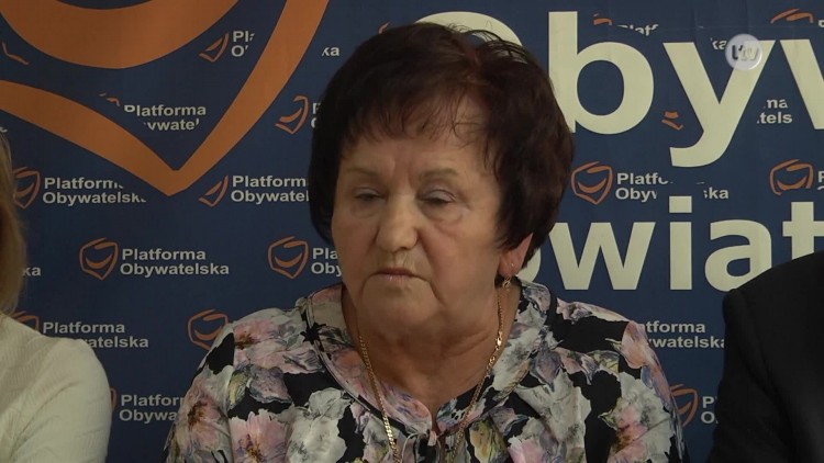 Odwołani z partii zostają we władzach powiatu.mp4