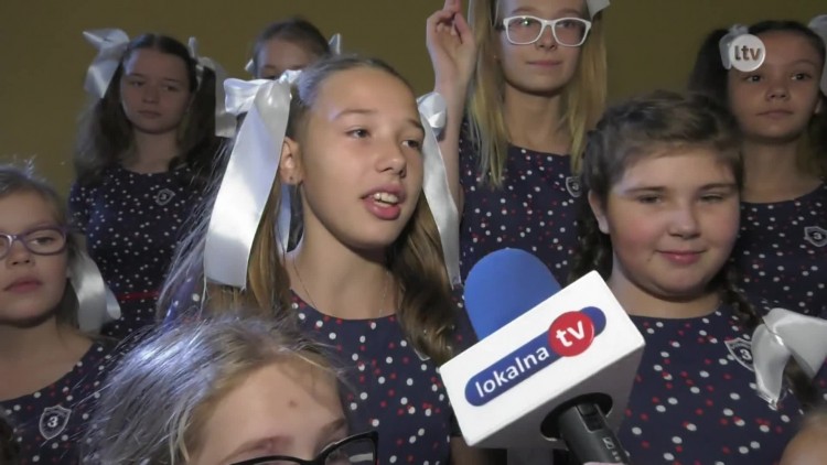 setka_szkola_uczniowie_news.mp4