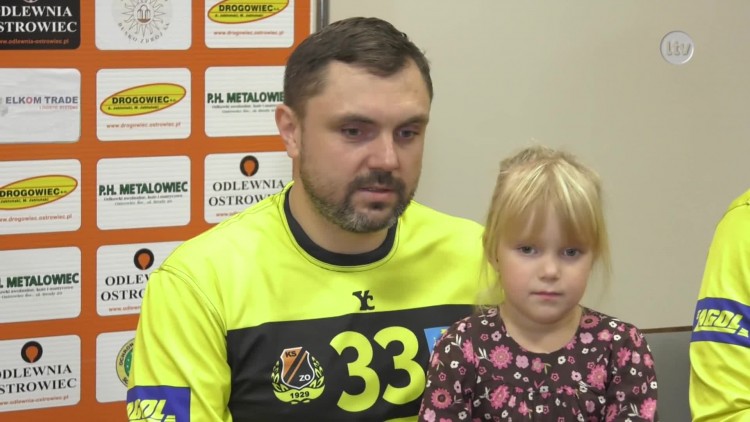 Wygrana szczypiornistów po rzutach karnych 