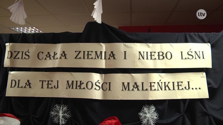Fala życzeń w Domu Pomocy Społecznej przy ul. Grabowieckiej.mp4