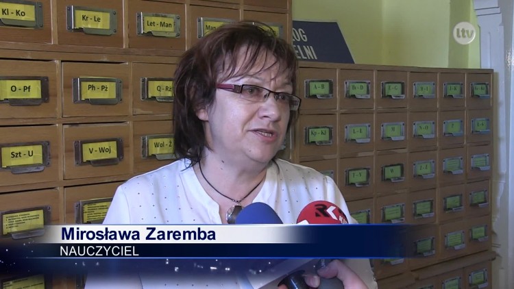 biblioteka_ksiazka_wojna_news.mp4