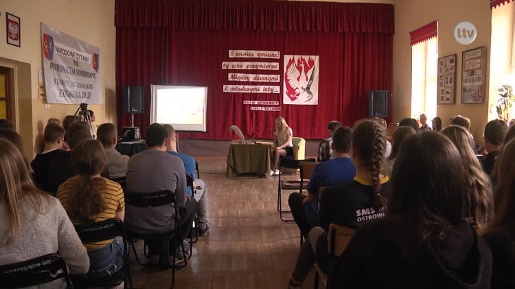 Narodowe czytanie w ZSOMS