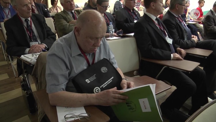 Geolodzy z Całej Polski w Krzemionkach