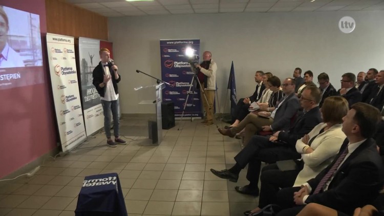 Zjednoczona opozycja przedstawiła „Program dla Młodych”
