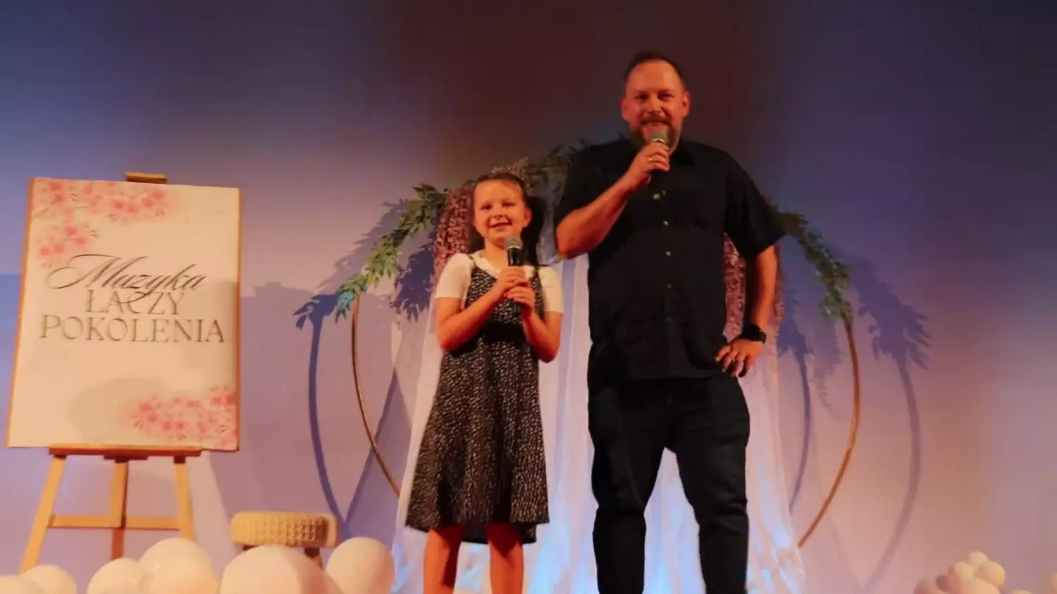 Publiczne przedszkole numer 7 "Kindergarten graduation song"