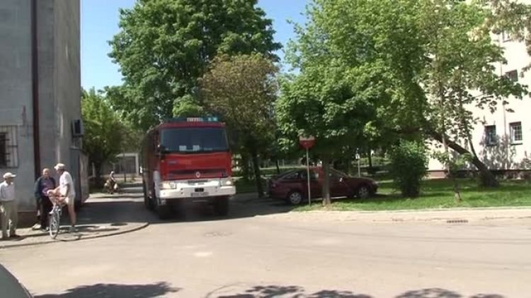 cwiczenia_strazakow_wiezowiec_sienkiewicza_setka.mp4
