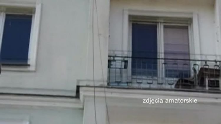 odlamki_muru_setka.mp4