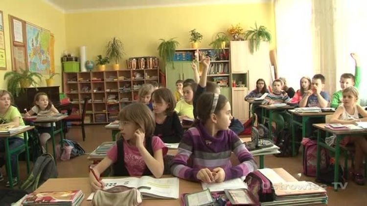 szesciolatki_do_szkol_marsz_news.mp4