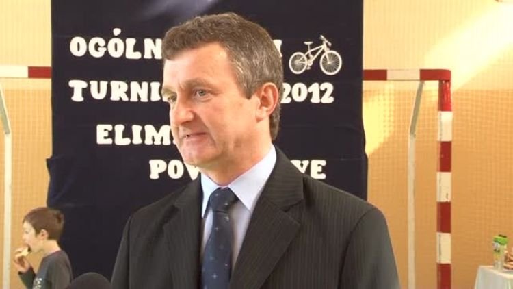 ruch_rowerowy_szkola_news.mp4