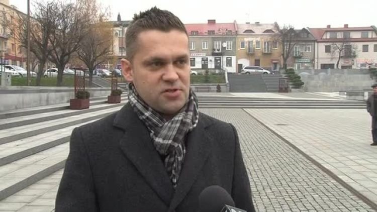 paczka_baza_danych_news.mp4