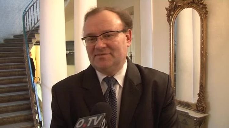 strauss_news.mp4