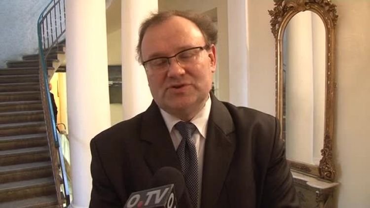 strauss_news.mp4
