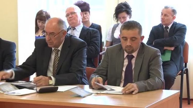 sesja_powiat_wrzesien_news.mp4