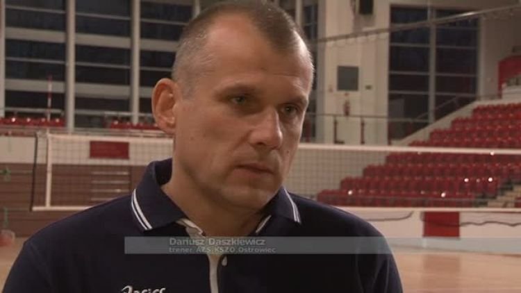 pierwszy_trening_nowy_trener_news.mp4