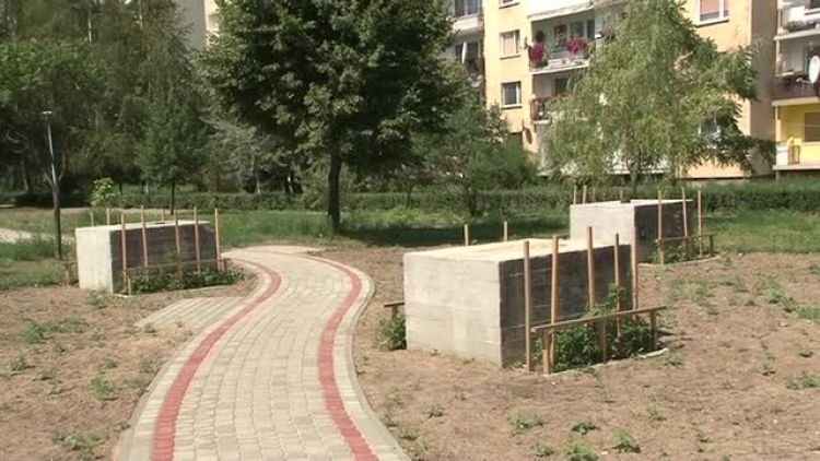 plac_po_samolocie_news.mp4