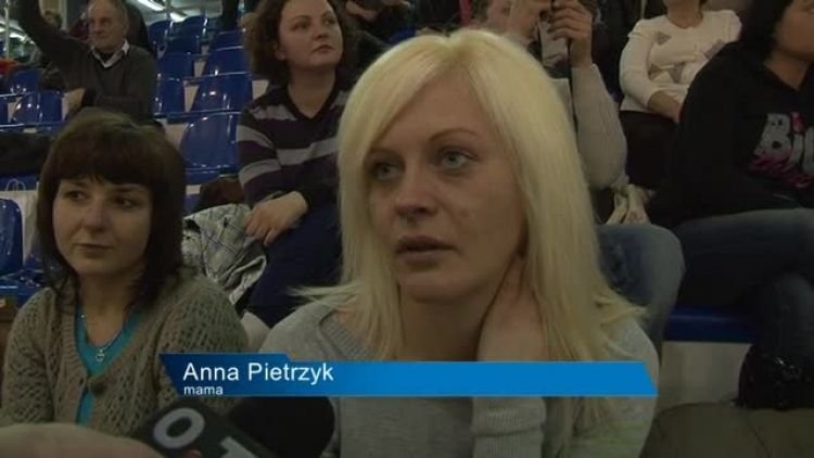 mama_tato_plywam_news.mp4