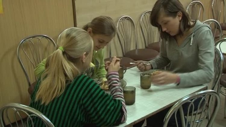 stolowki_szkolne_news.mp4