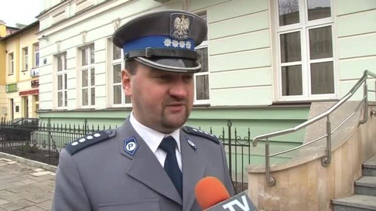sylwek_spokojny_policja_i_pogotowie_news.mp4