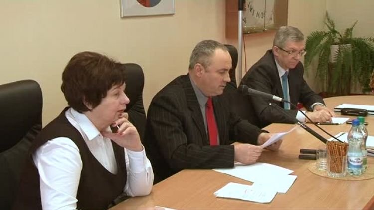 rada_powiatu_piatek_news.mp4