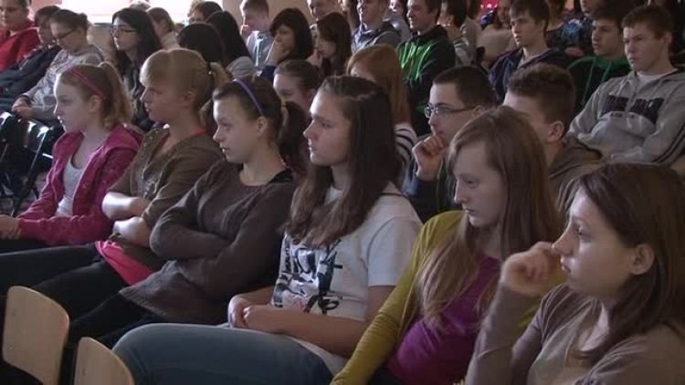 bezpieczny_internet_norwid_news.mp4