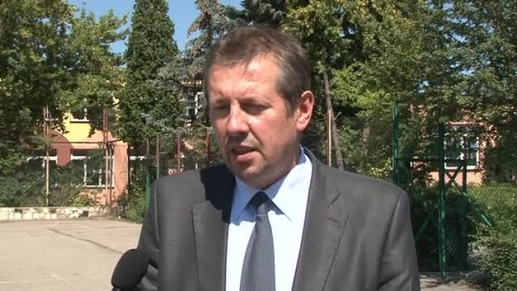 boisko_nowe_samochodowka_news.mp4