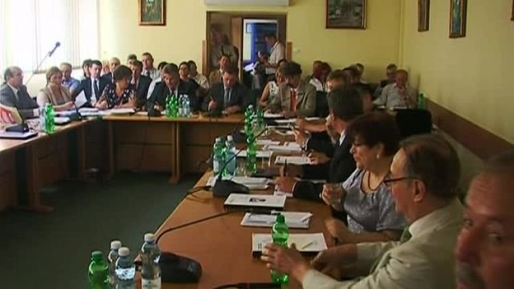 mium_2013_06_12.mp4