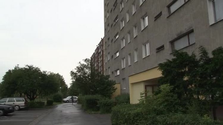 zsypy_po_ankiecie_zostaja_news.mp4