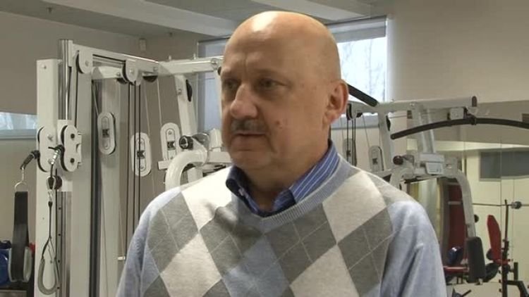 hala_mosir_otwarta_dla_mieszkancow_news_na_11_01_2012.mp4