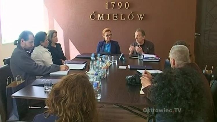 mielow_porcelana_news.mp4