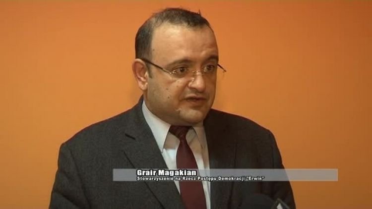 erwin_konferencja_news_pop.mp4