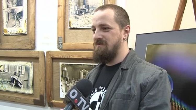 wystawa_8_foto_news.mp4
