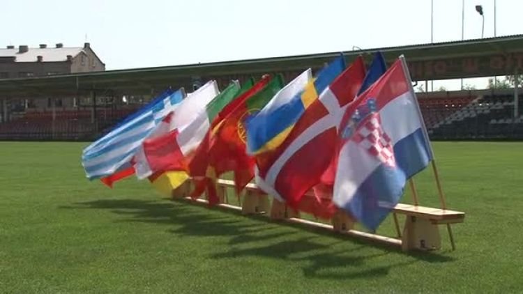 mini_euro_final_news.mp4