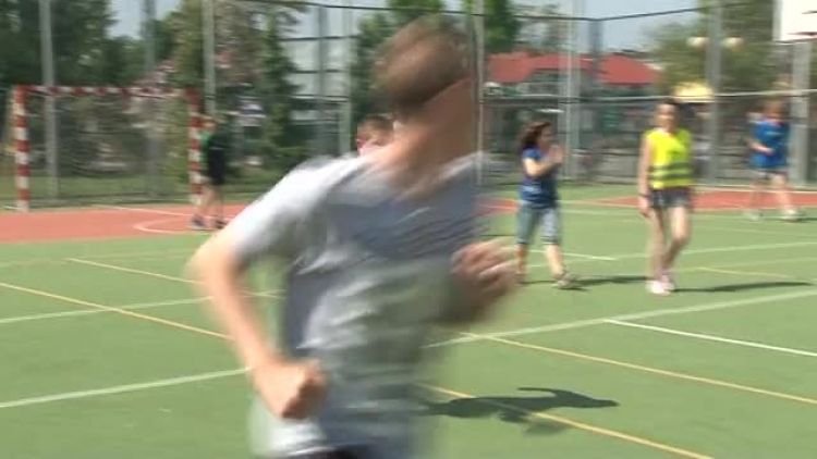 nowe_boisko_zs4_news.mp4