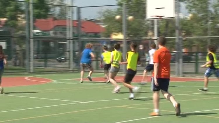 nowe_boisko_zs4_news.mp4